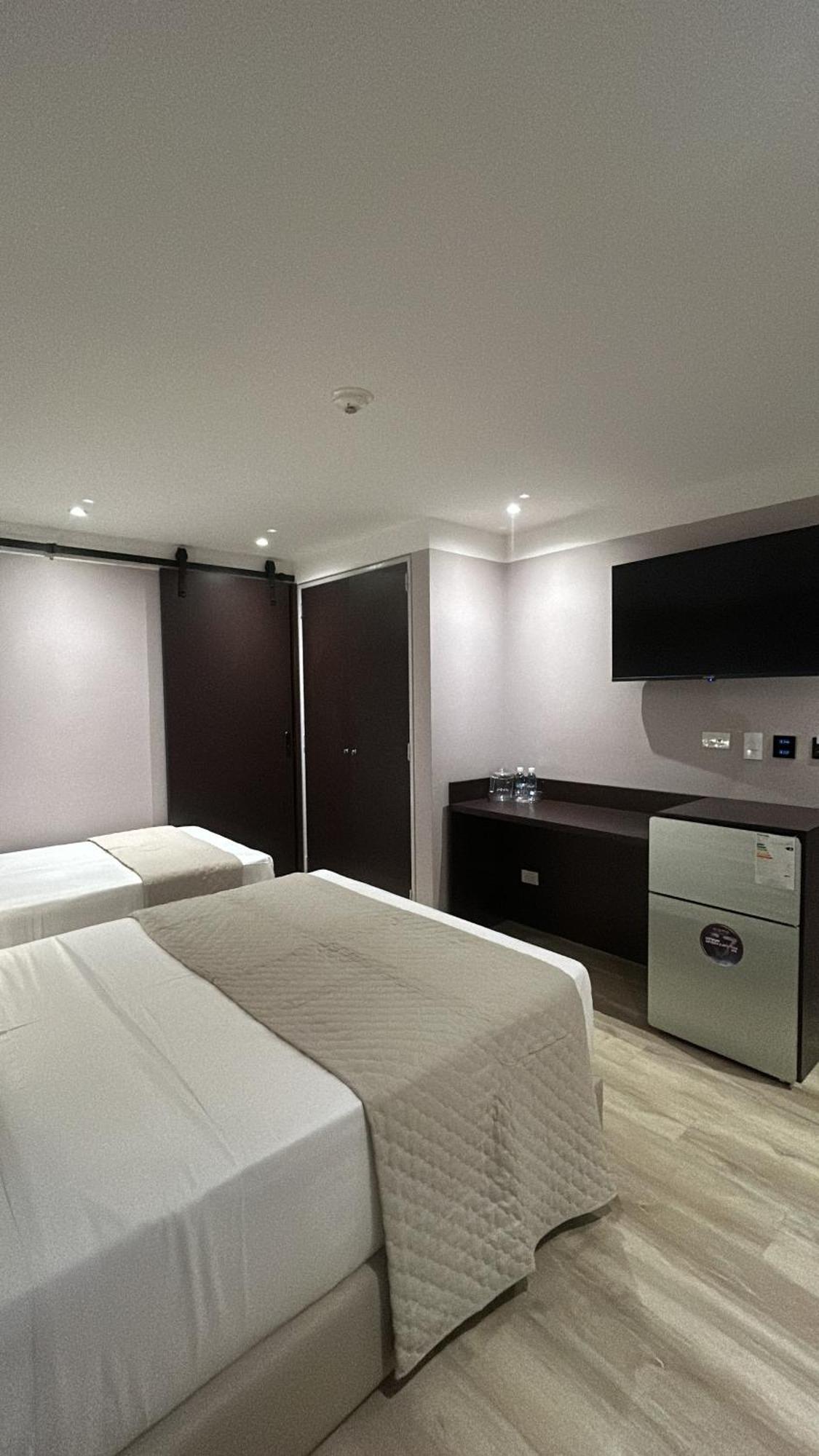 Hotel Grand Galaxie 卡拉卡斯 外观 照片