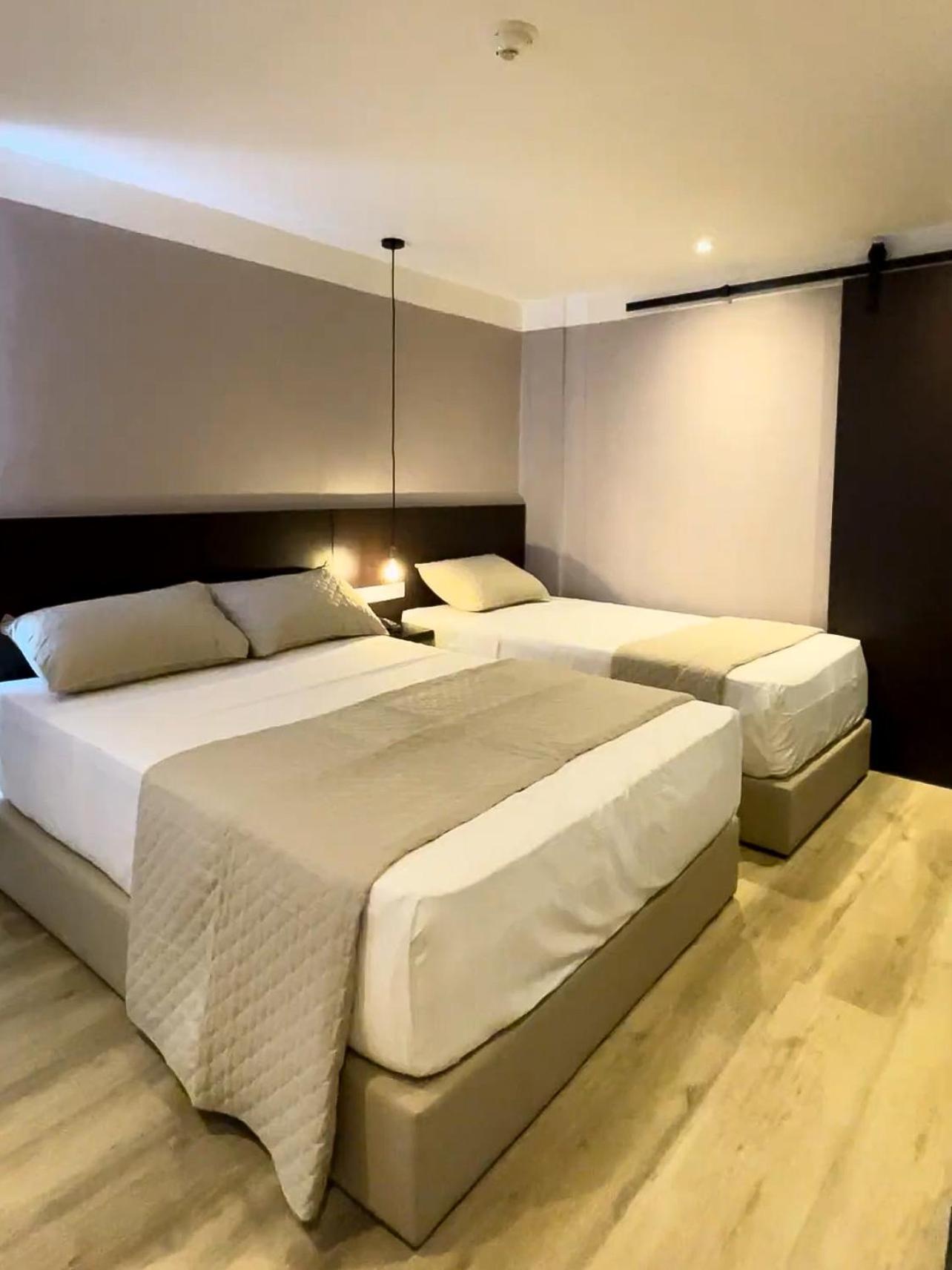 Hotel Grand Galaxie 卡拉卡斯 外观 照片